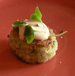 Garnished_crabcake (2)